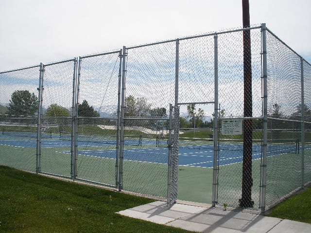 Riverside Park Tennis Courts, photo 2