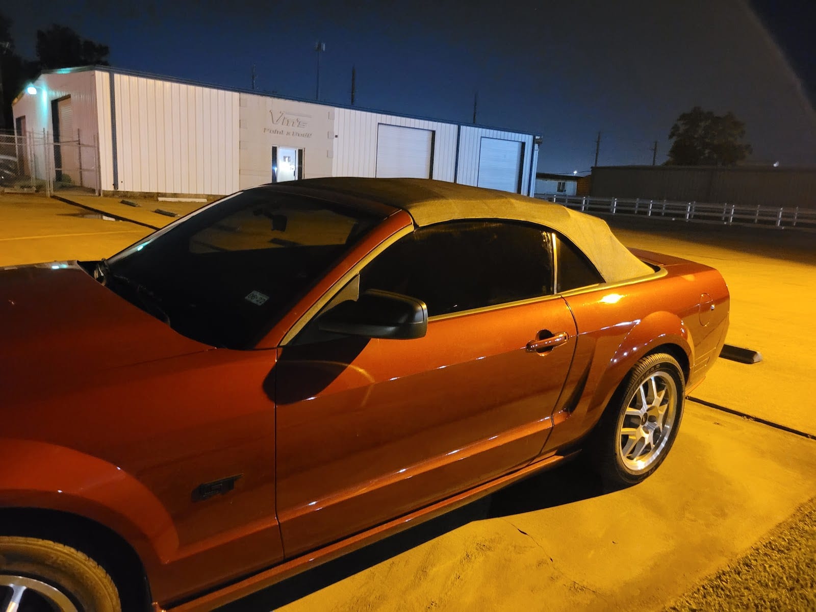 Vin's Paint & Body, photo 3