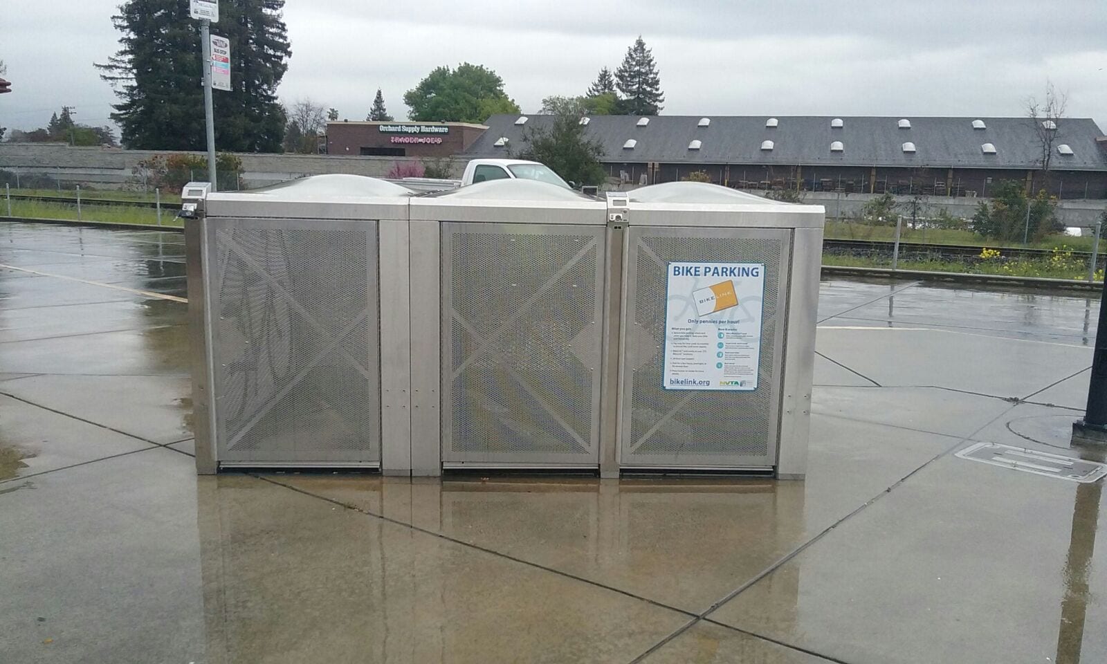 BikeLink : Redwood Park and Ride, photo 2