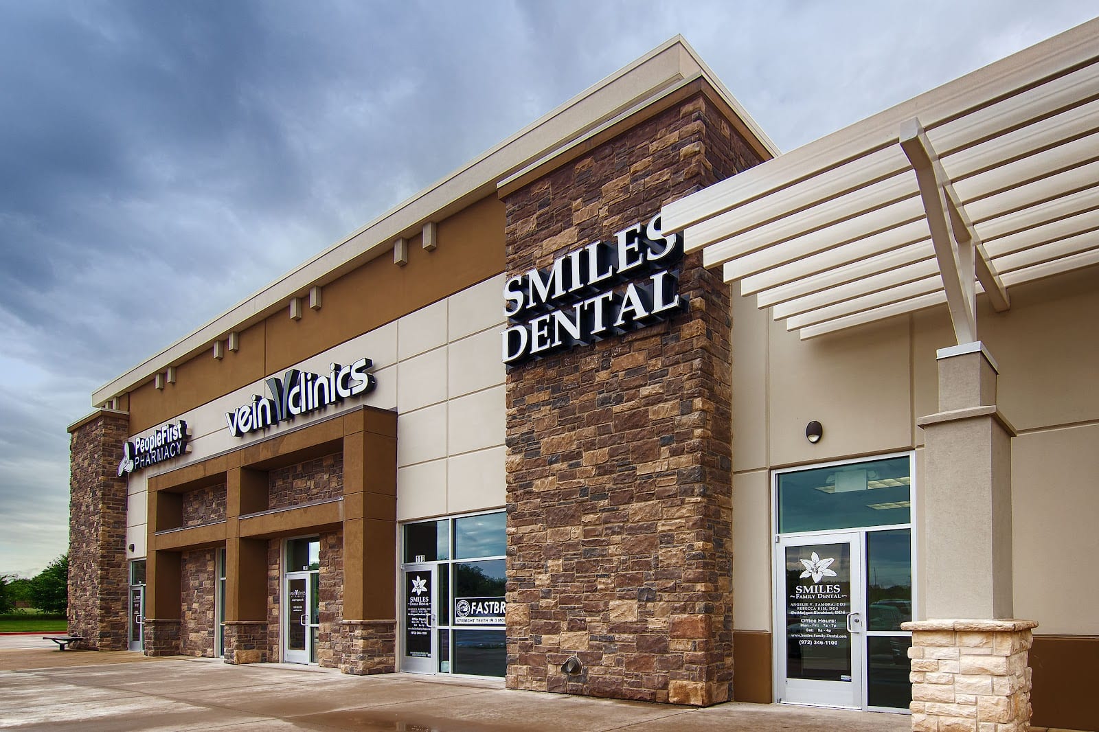 Smiles Family Dental - Flower Mound