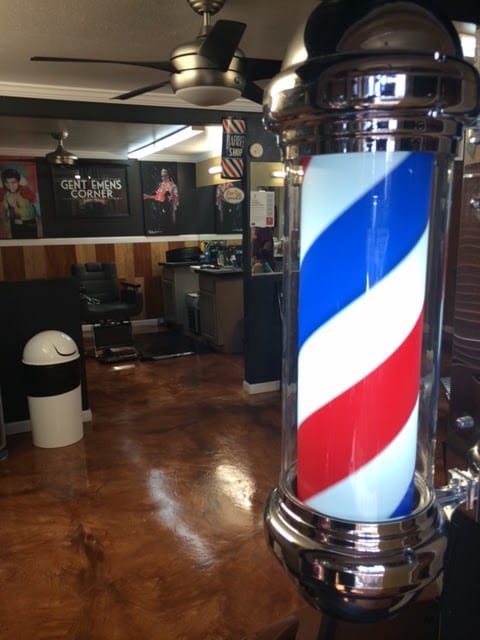Gentlemen's Corner Barber Parlor, photo 4
