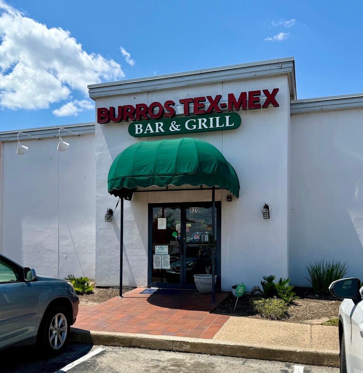 Burros Tex Mex Bar and Grill, photo 4