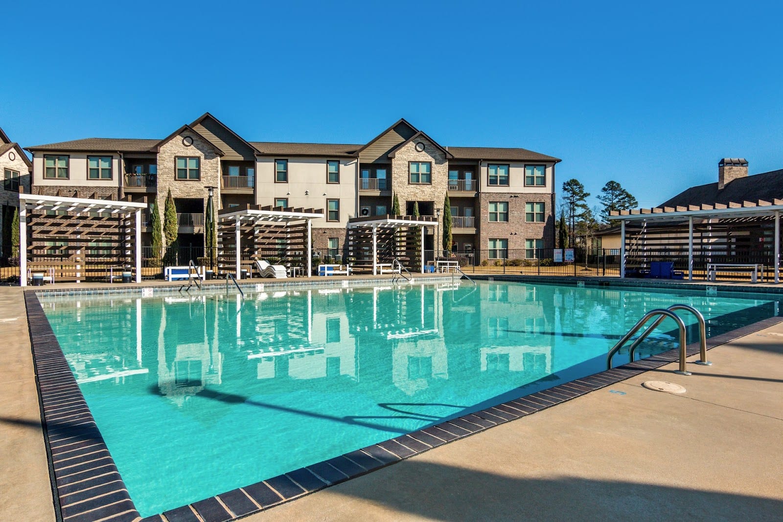 McKenzie Park Apartments, photo 2