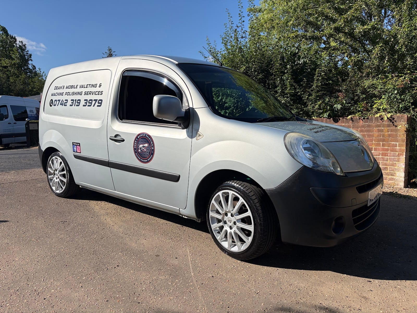 Dean’s mobile valeting & machine polishing services, photo 2