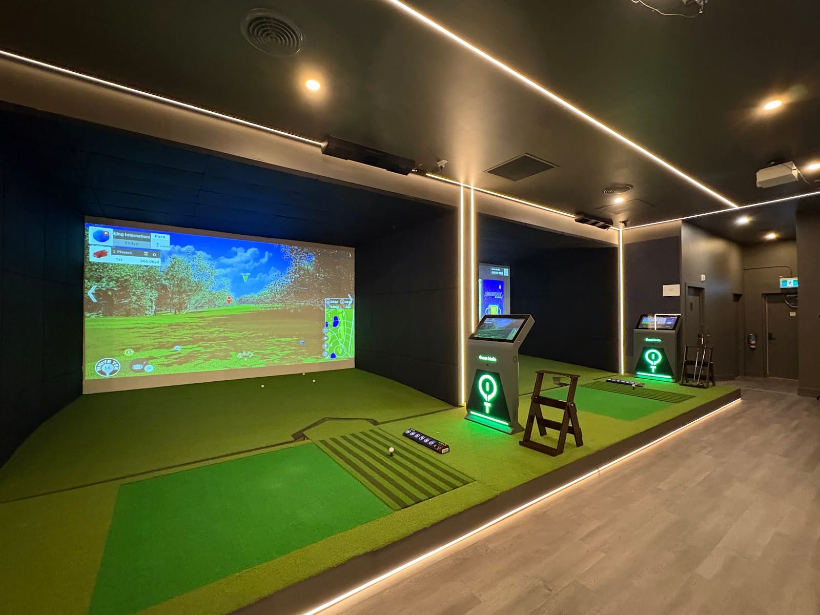 Green Birdie Golf