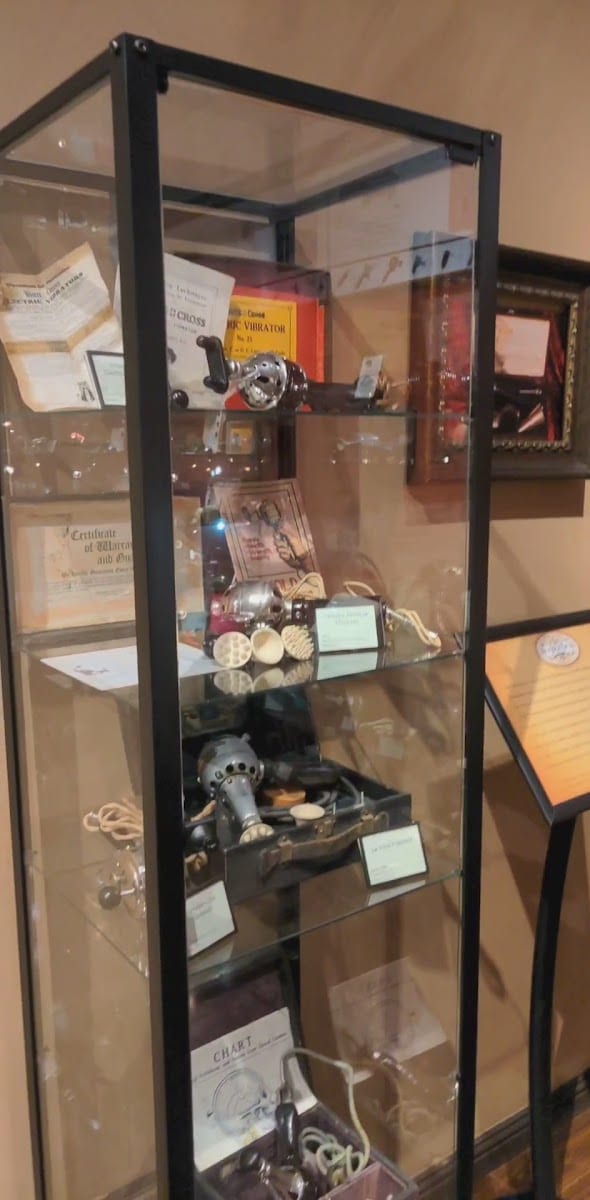 Antique Vibrator Museum, photo 2