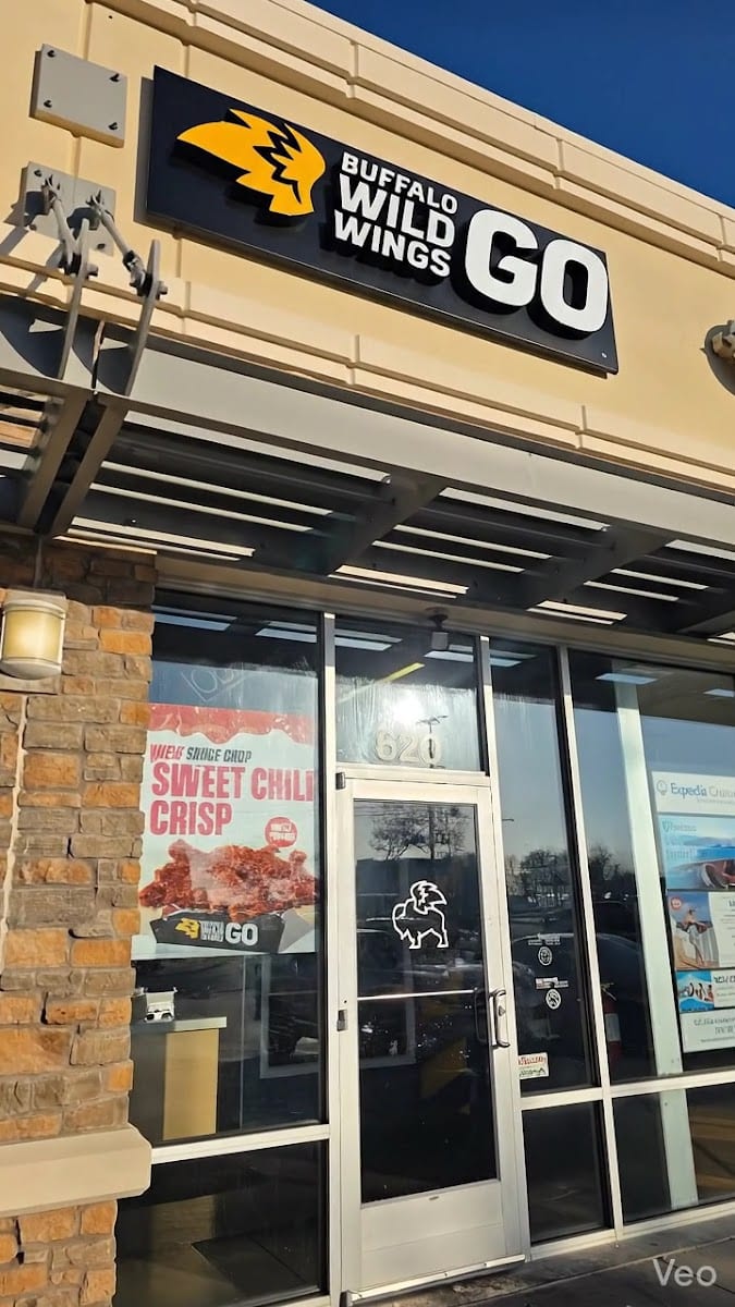 Buffalo Wild Wings GO, photo 2