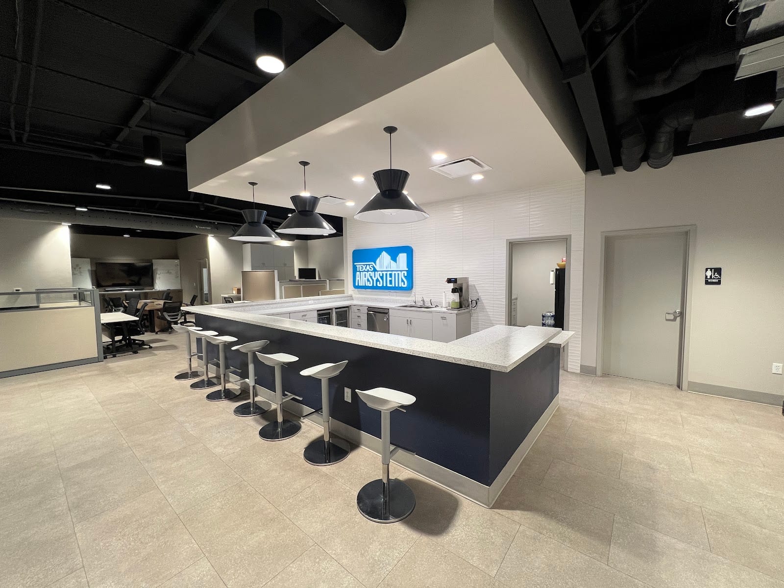 Texas AirSystems, photo 2