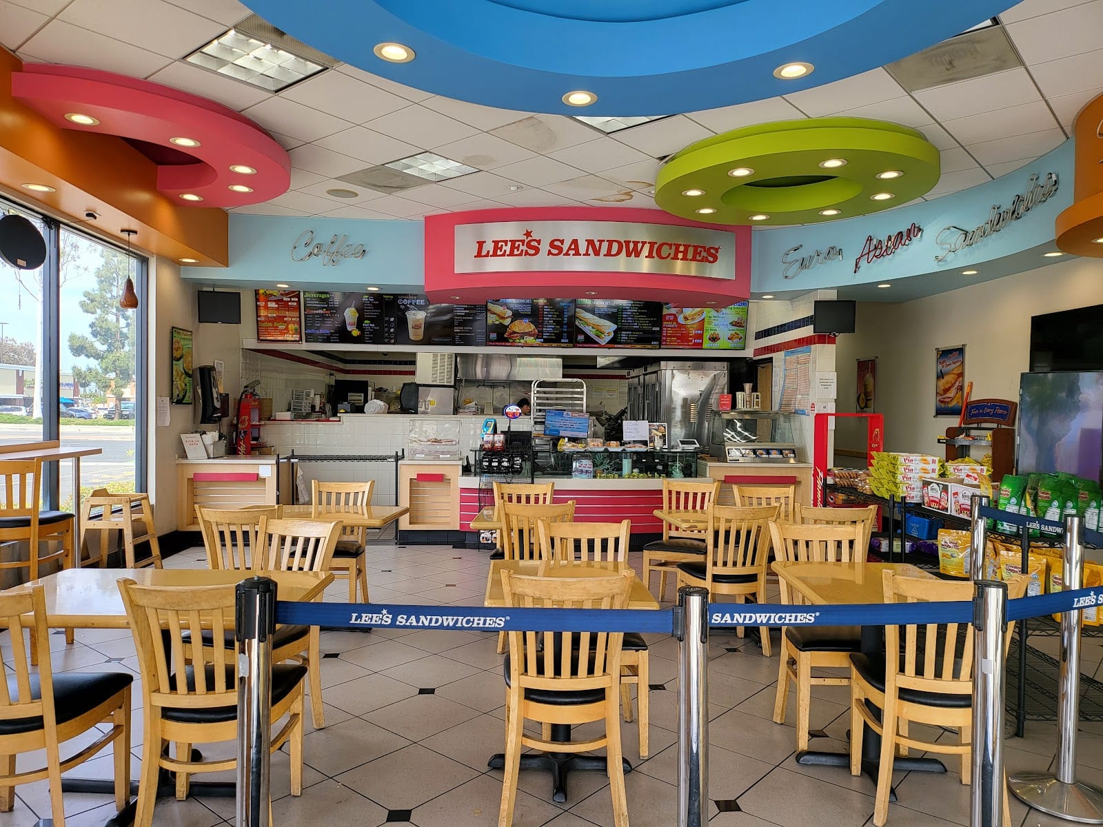 Lee's Sandwiches, photo 3