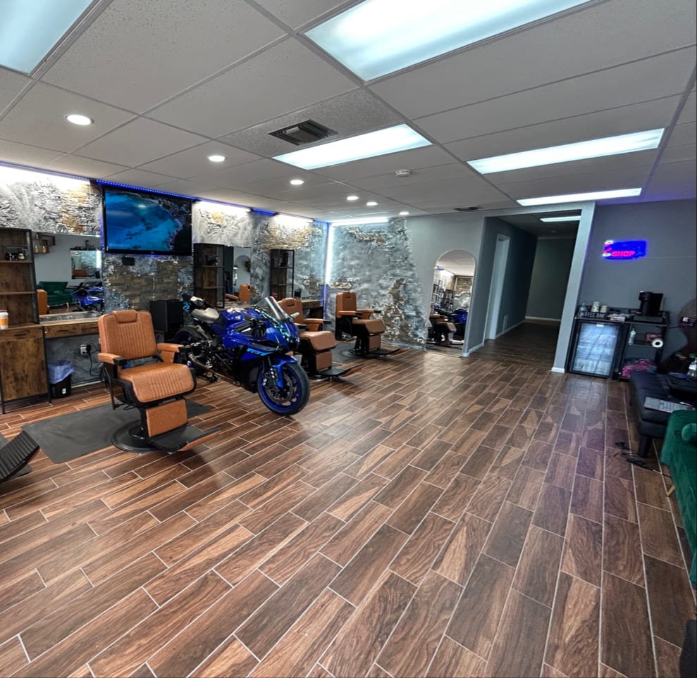 M3G BARBER