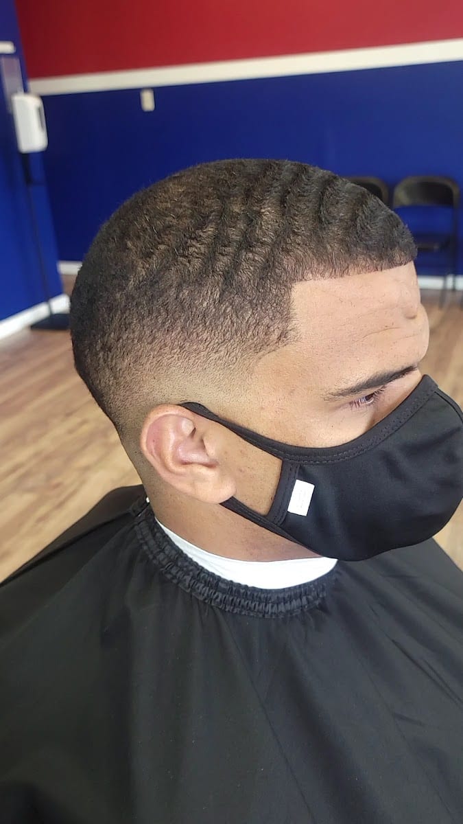 Cuts By Chris, photo 2