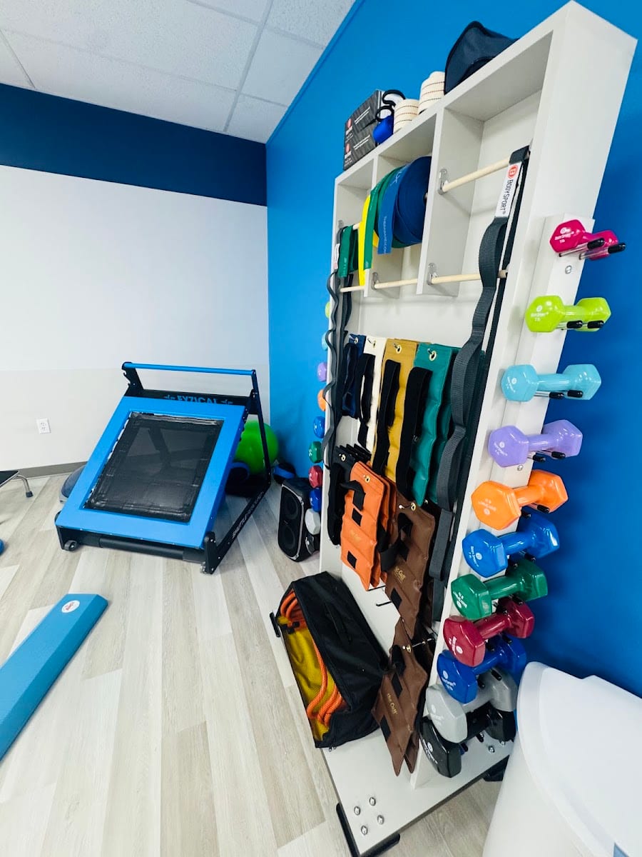 FYZICAL Therapy & Balance Centers - Brenham, photo 3