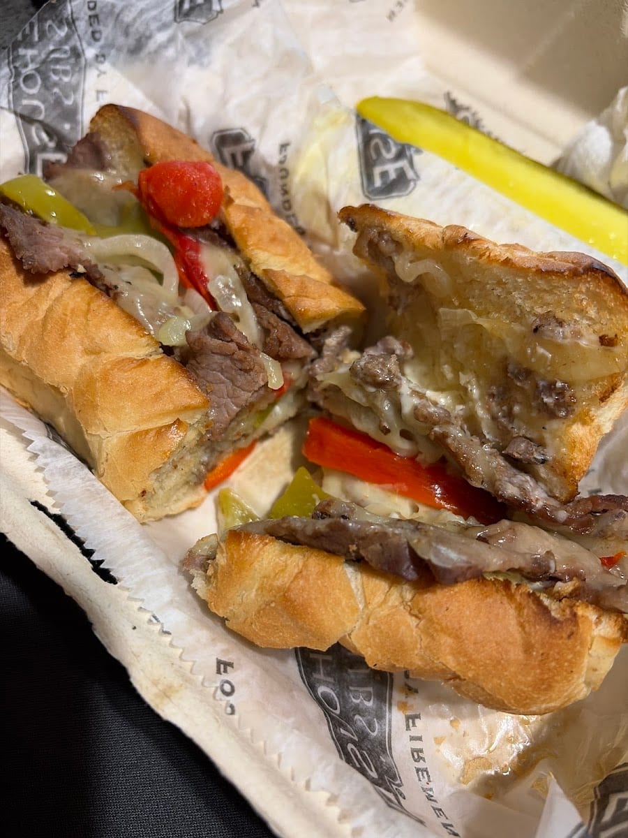 Firehouse Subs Glenbrook Plaza, photo 4