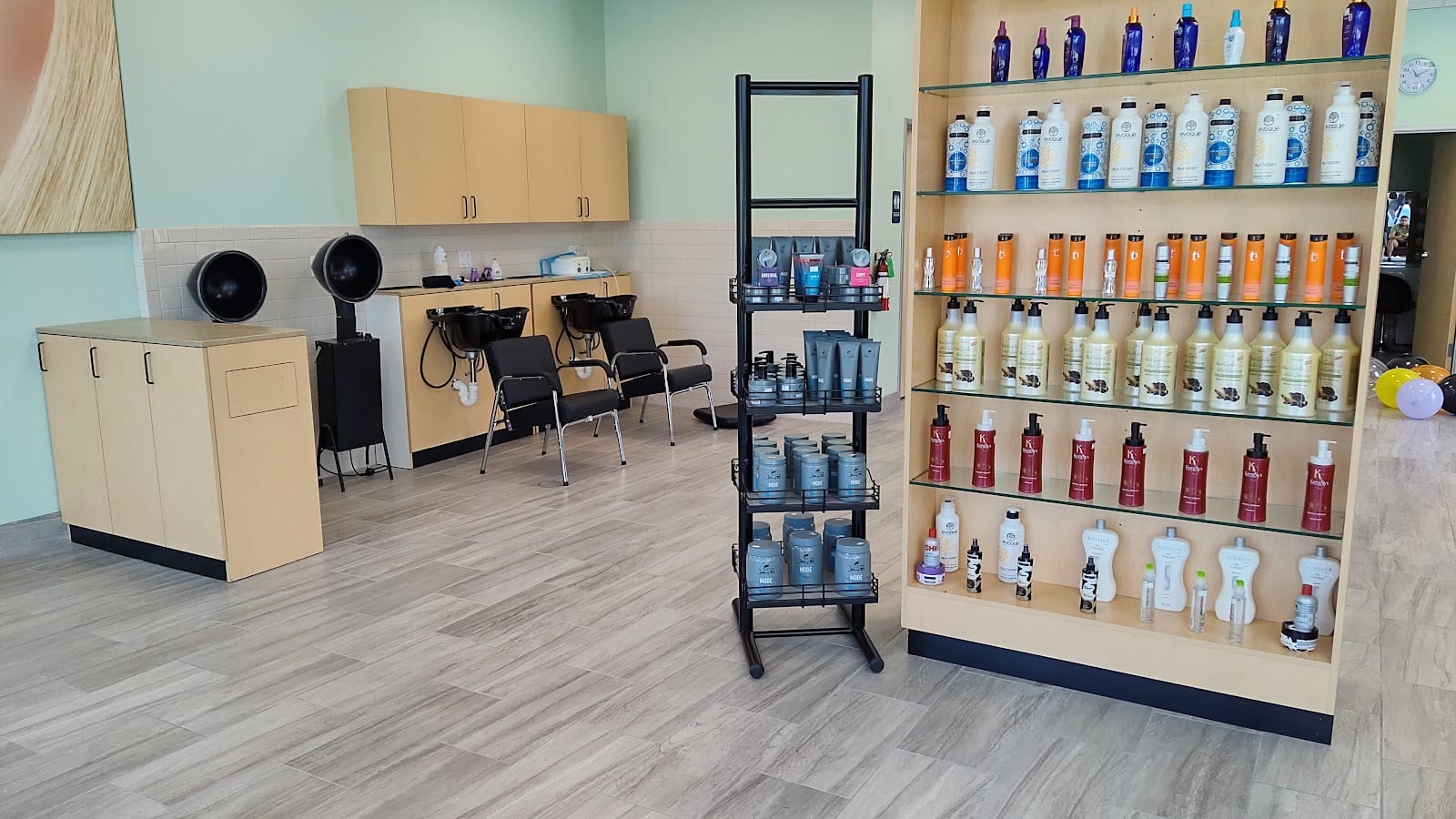 J Illusion Beauty Salon, photo 4