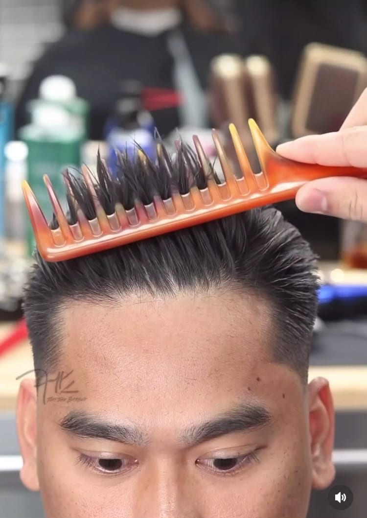 San Francisco Razos Barber Shop, photo 3