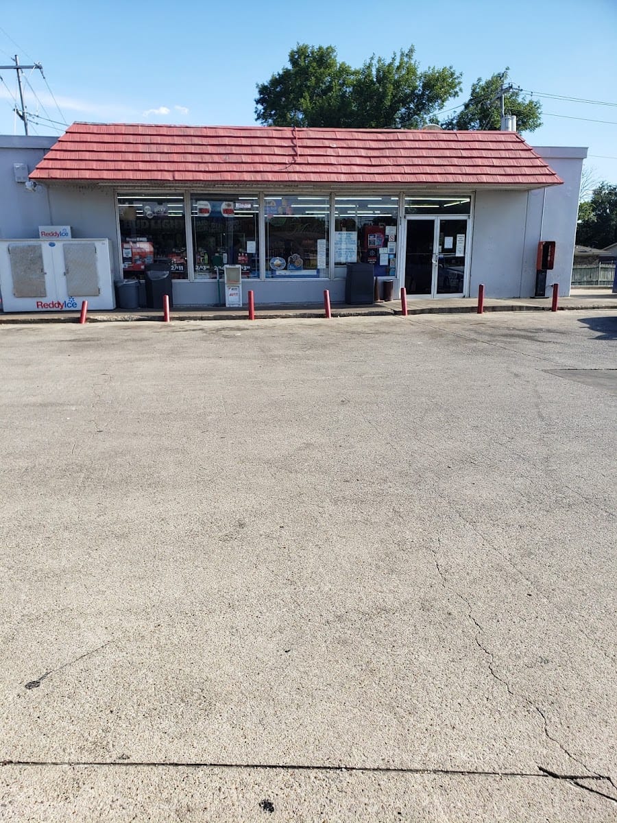 Exxon, photo 2
