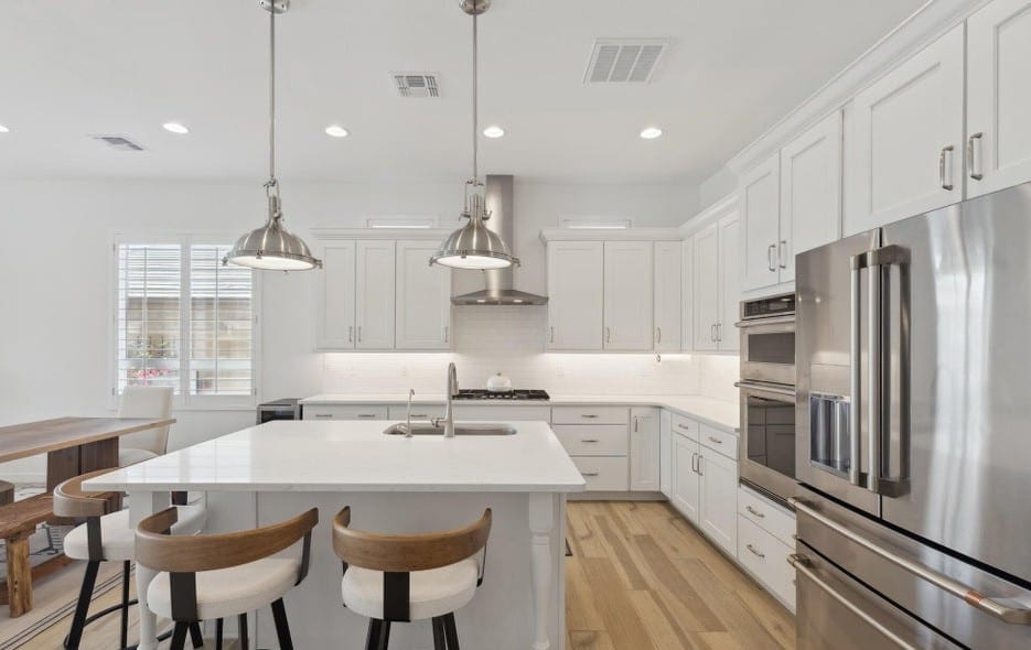 Laura McGhee Realtor® - Arizona East Valley - Mesa Real Estate Agent