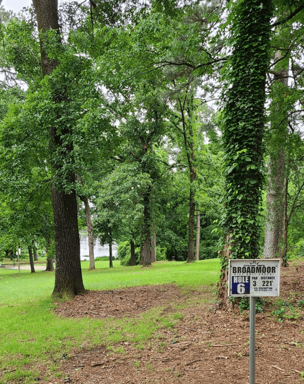Broadmoor Lake Disc Golf Course