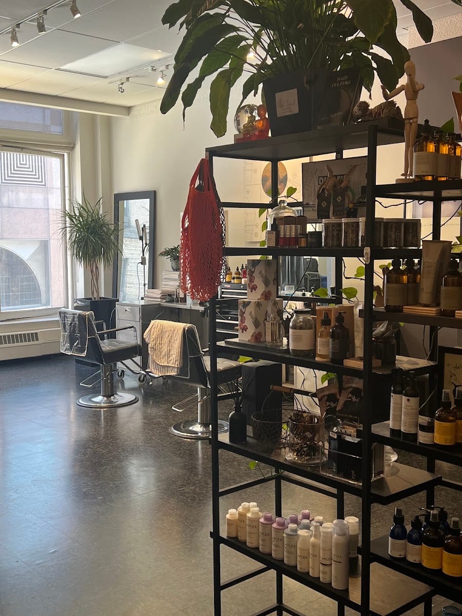 Ron Pernell Hair Studio