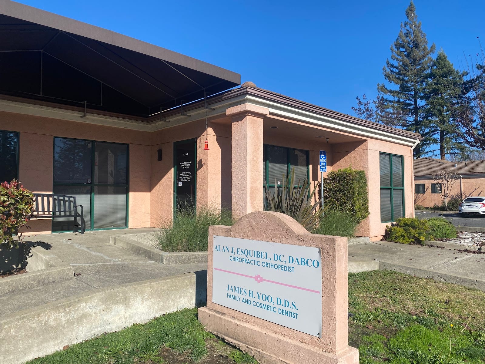 Esquibel Family Chiropractic, photo 4