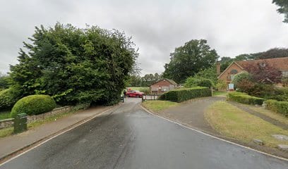 Rothamsted Park, Upper Pitch - Parking