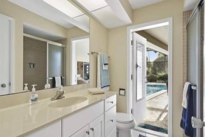 3 bed 2 bath Beach House near Boca Grande with Pool + Sauna + Spa + Mini Golf