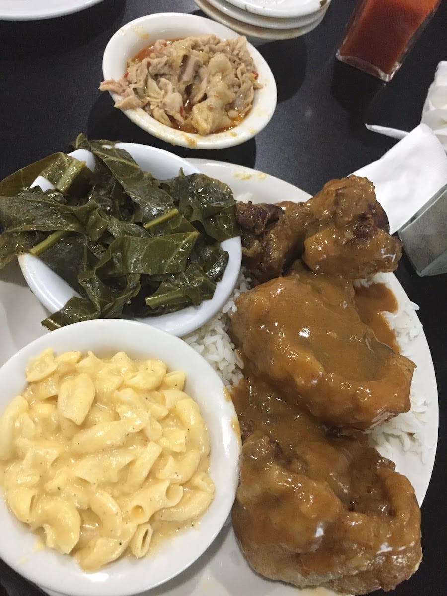 Mississippi Mary’s Soul Food Cafe