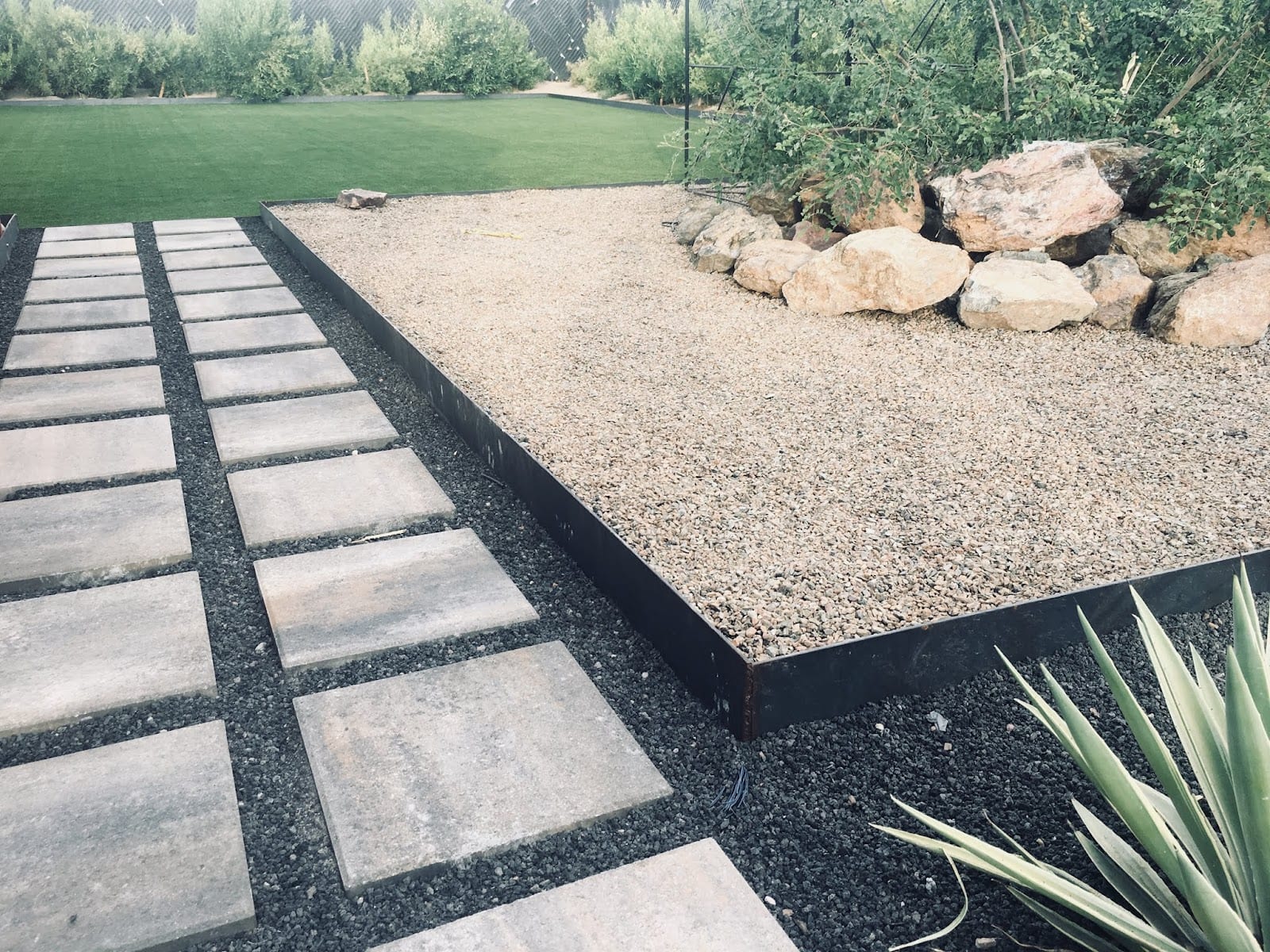 Flo Design & Construction