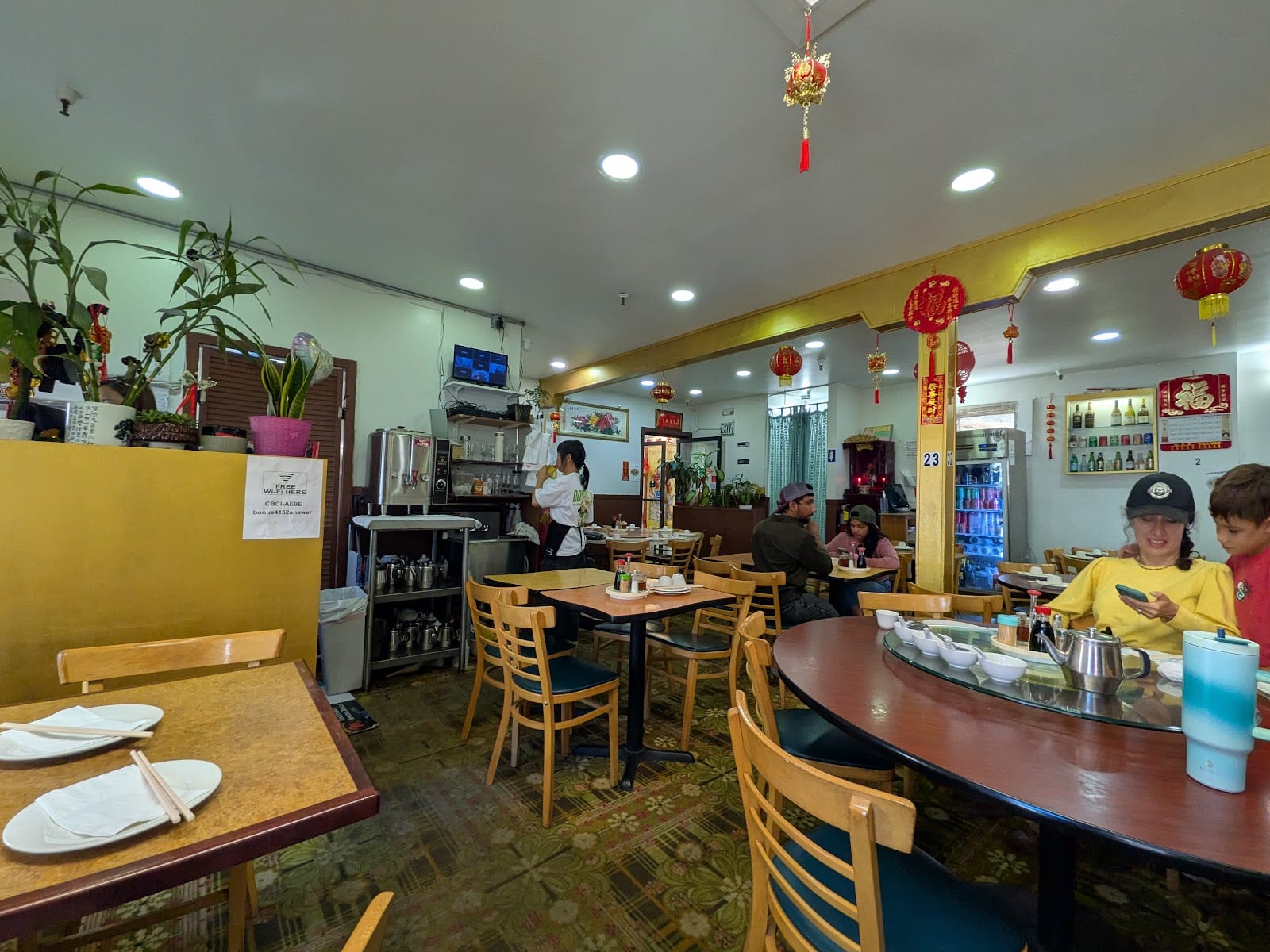 Hong Kong Clay Pot Restaurant