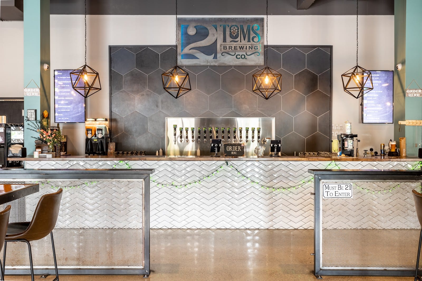 2Toms Brewing Company, photo 2