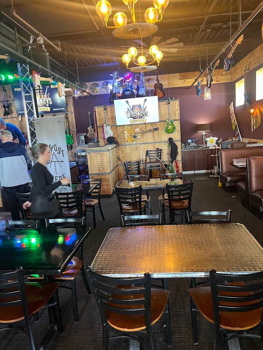 Whiskey's Upper Deck, photo 3