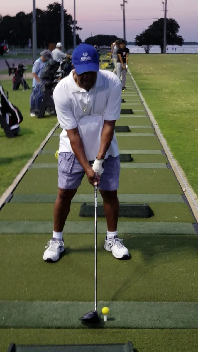 Lake Park Driving Range, photo 2