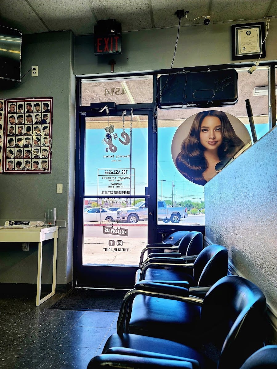 Clip Joint Beauty Salon, photo 4