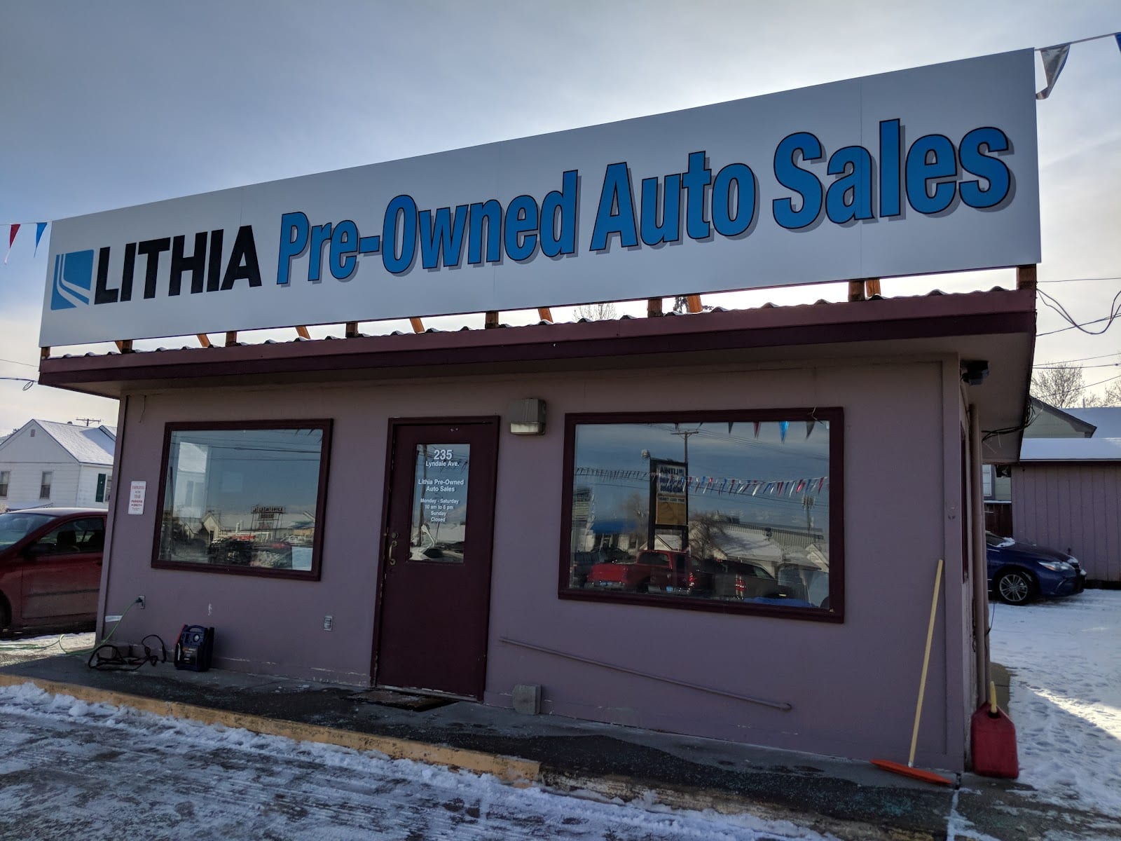 Lithia Pre-Owned Auto Sales