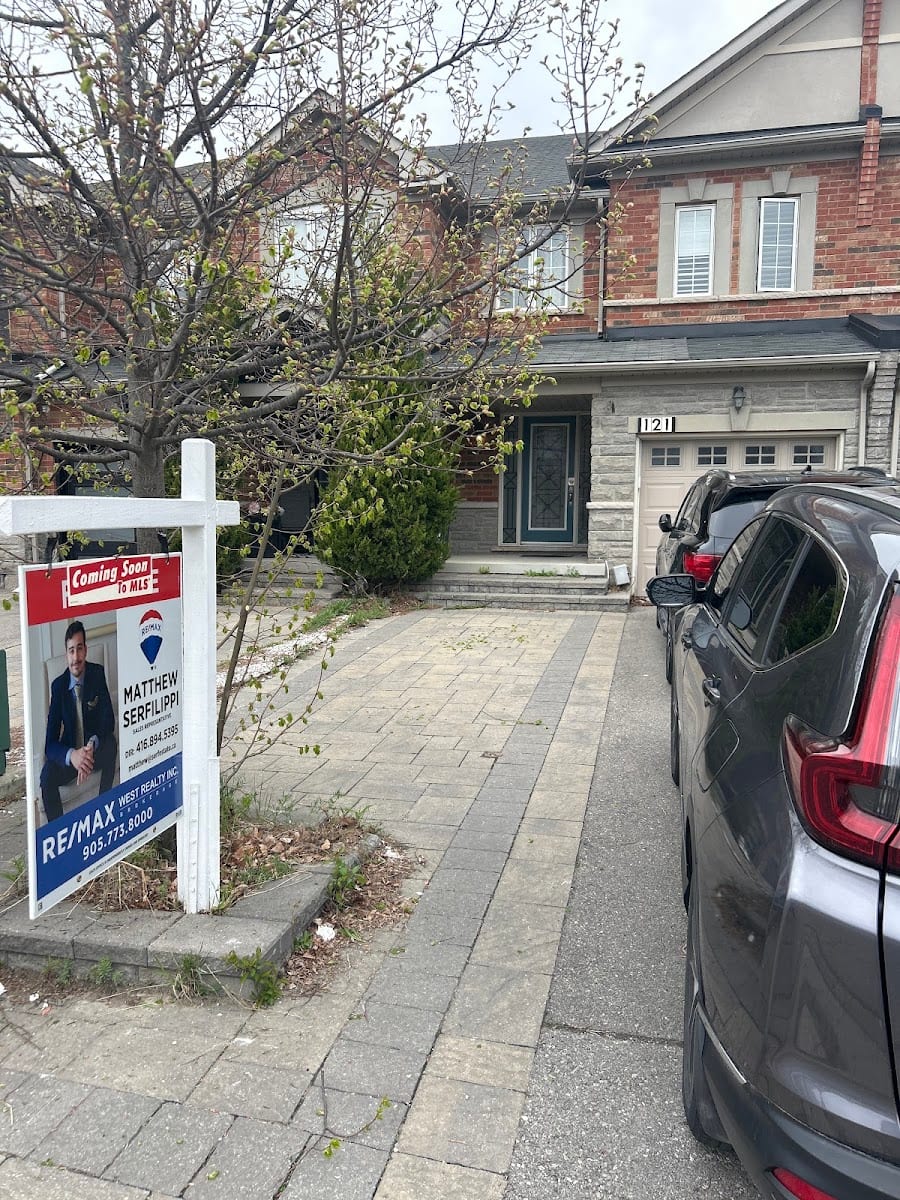 Matthew Serfilippi Sales Representative - RE/MAX West Realty Inc. - SerfEstate