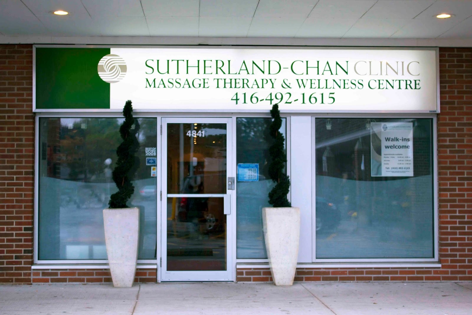 Sutherland-Chan Clinic Leslie
