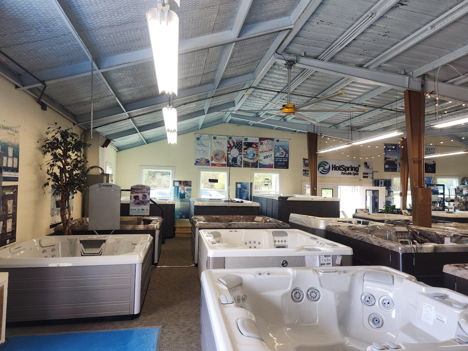 Spa & Tub Manufacturers, Inc., photo 2