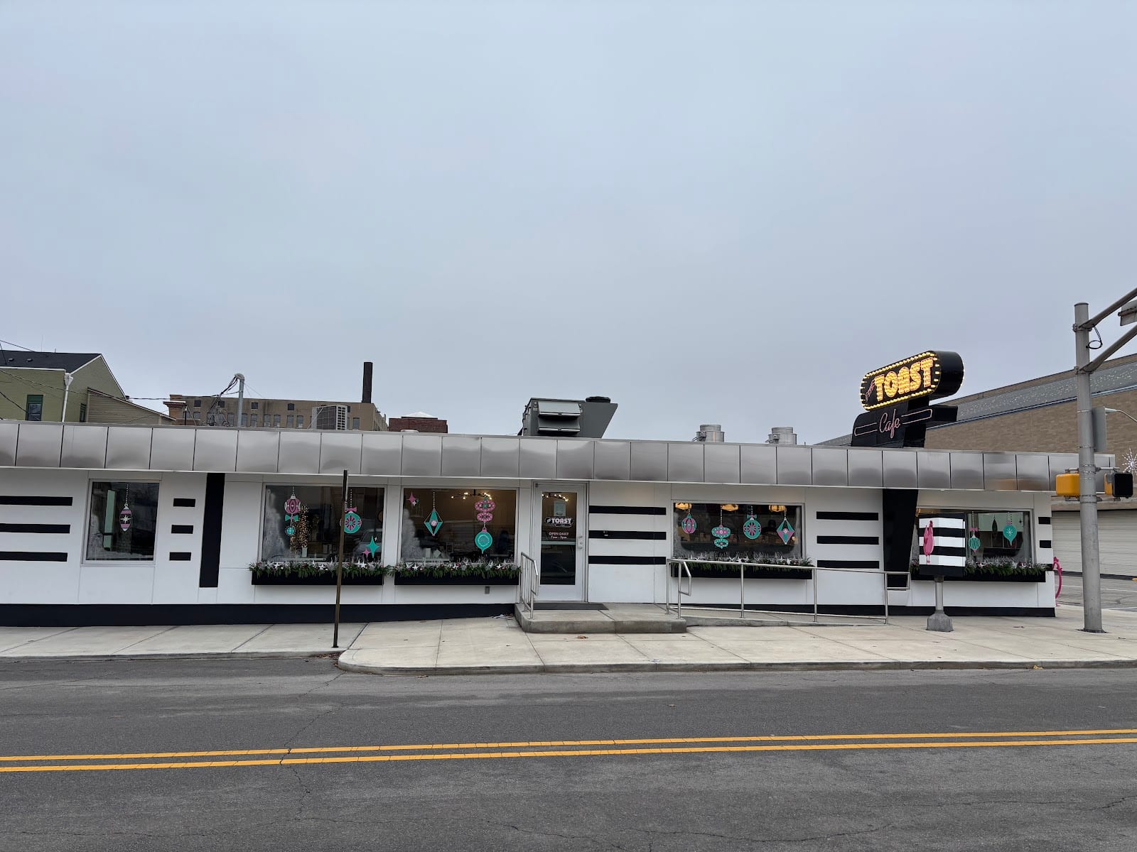 The Toast Cafe, photo 4