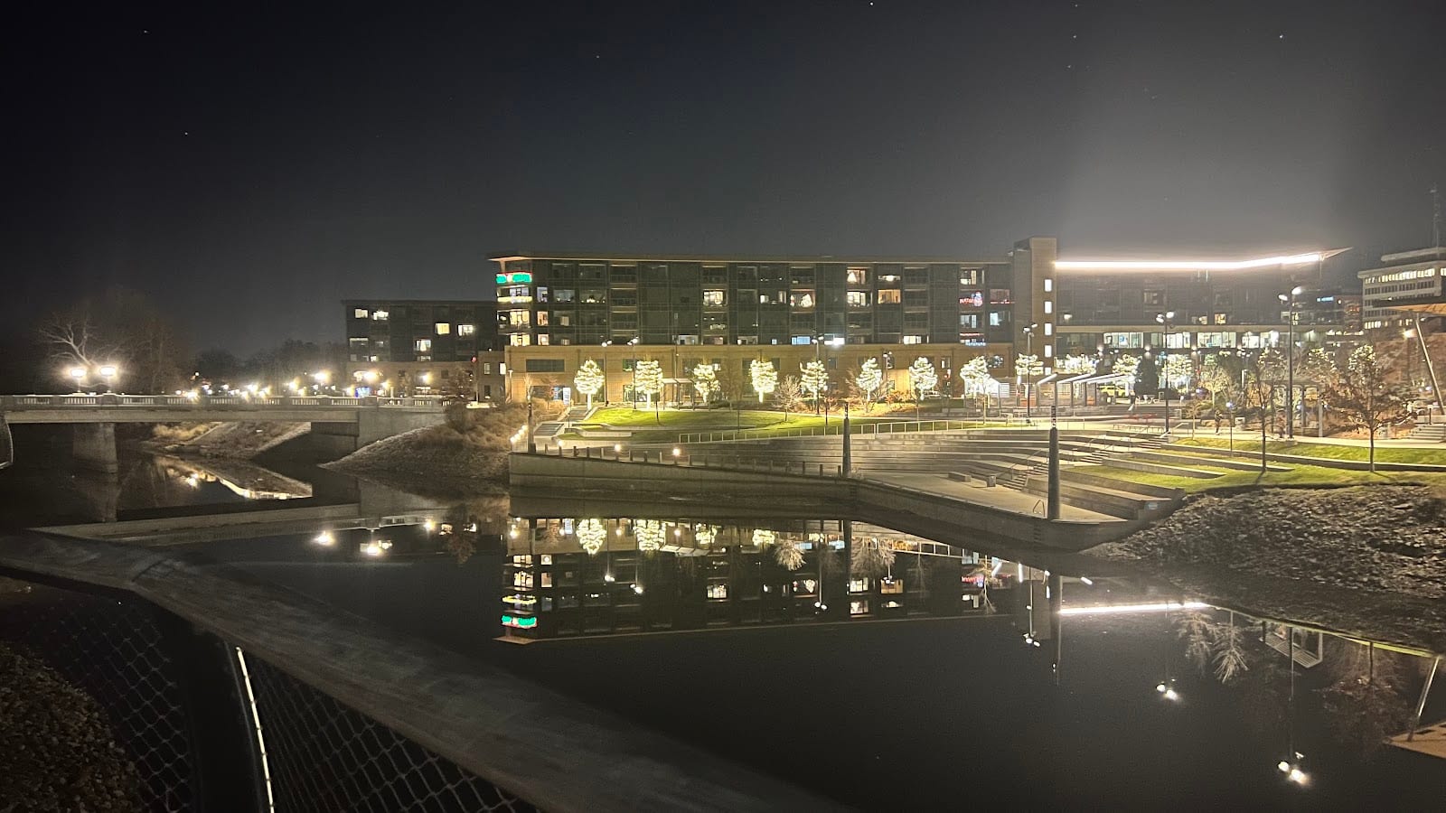 The Riverfront at Promenade Park, photo 4