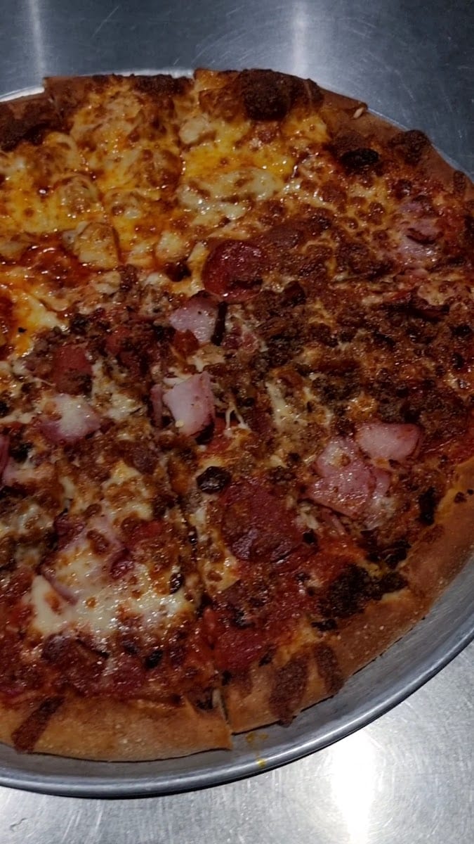 NYPD New York Pizza Department, photo 2
