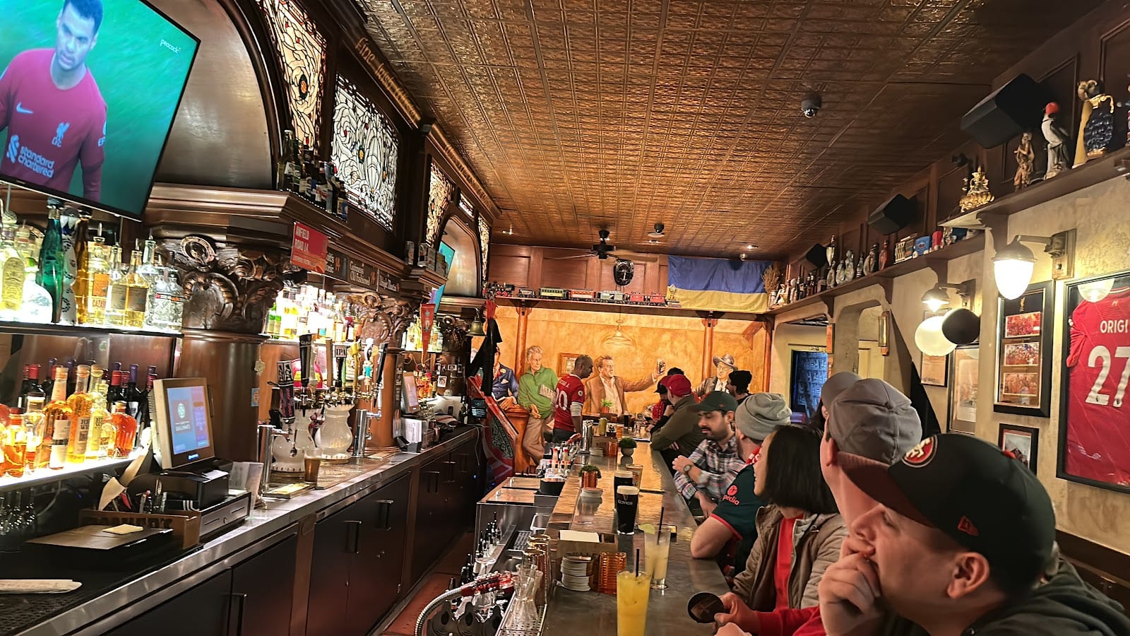 Liverpool FC North Beach San Francisco, photo 3