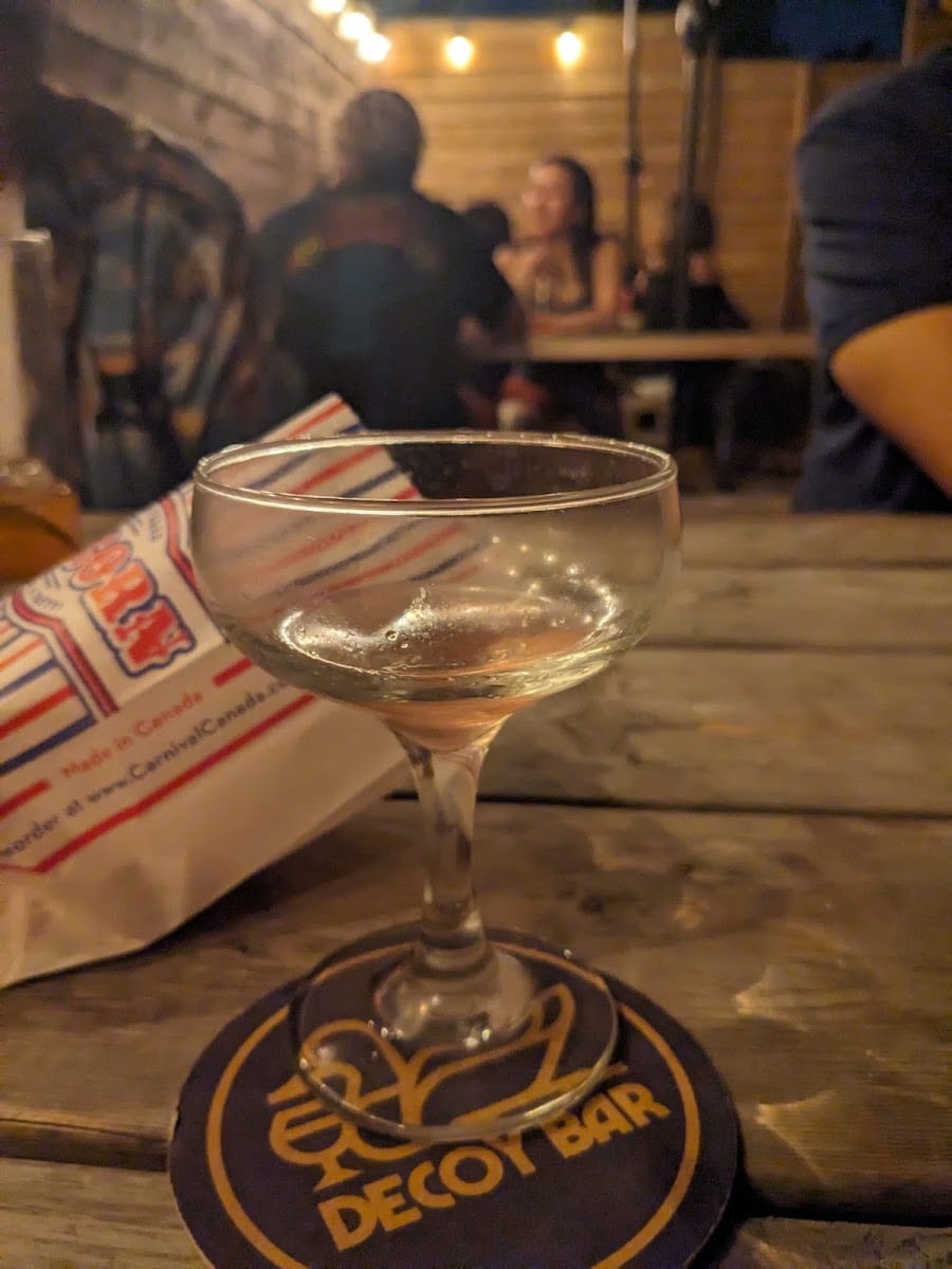 Decoy Bar