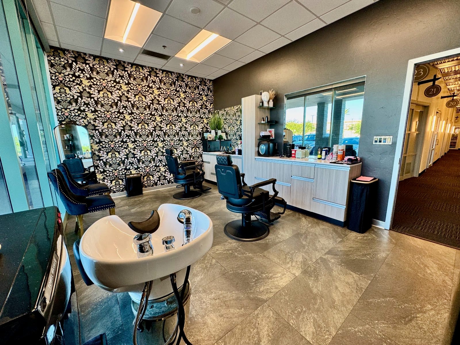 Sola Salons