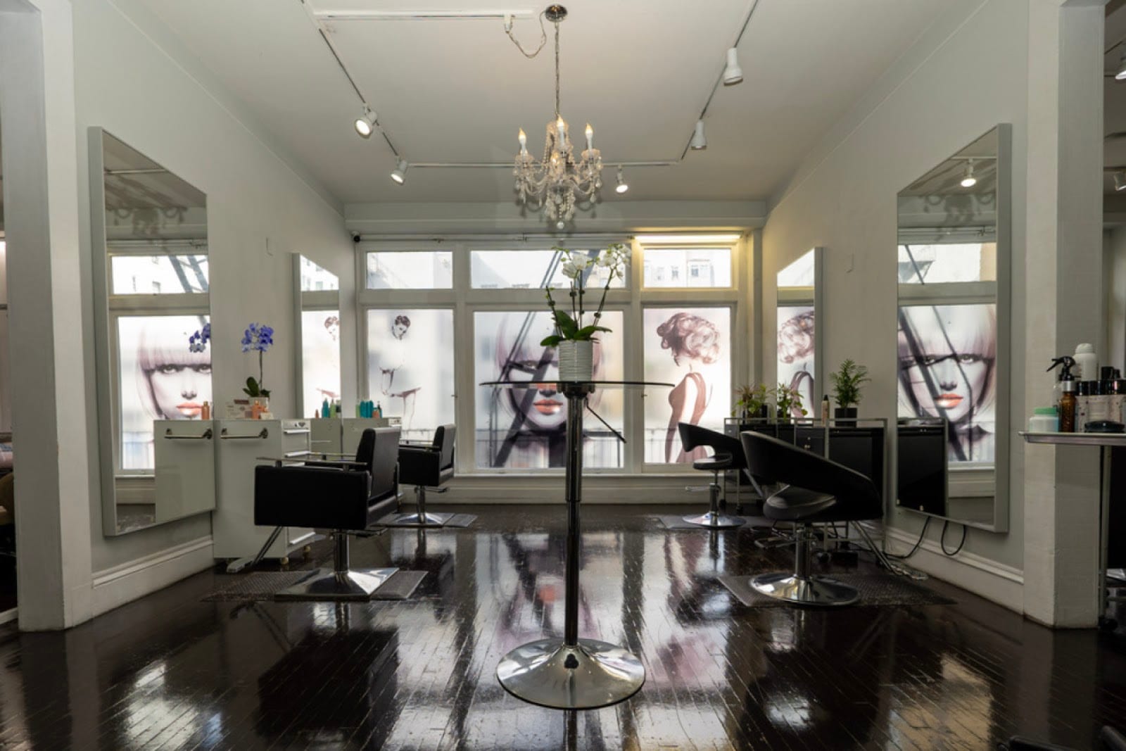 SALON DNA HAIR
