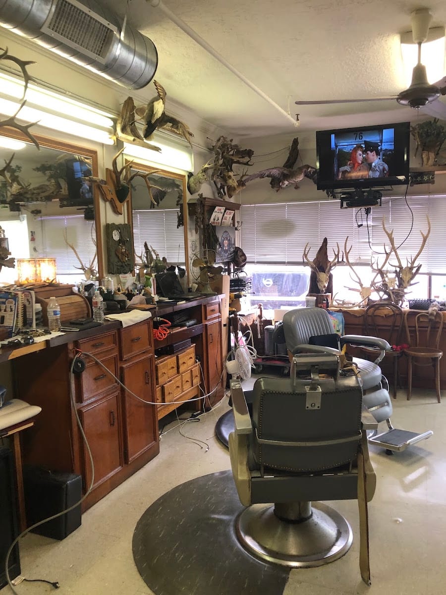 Studewood's Barber Shop