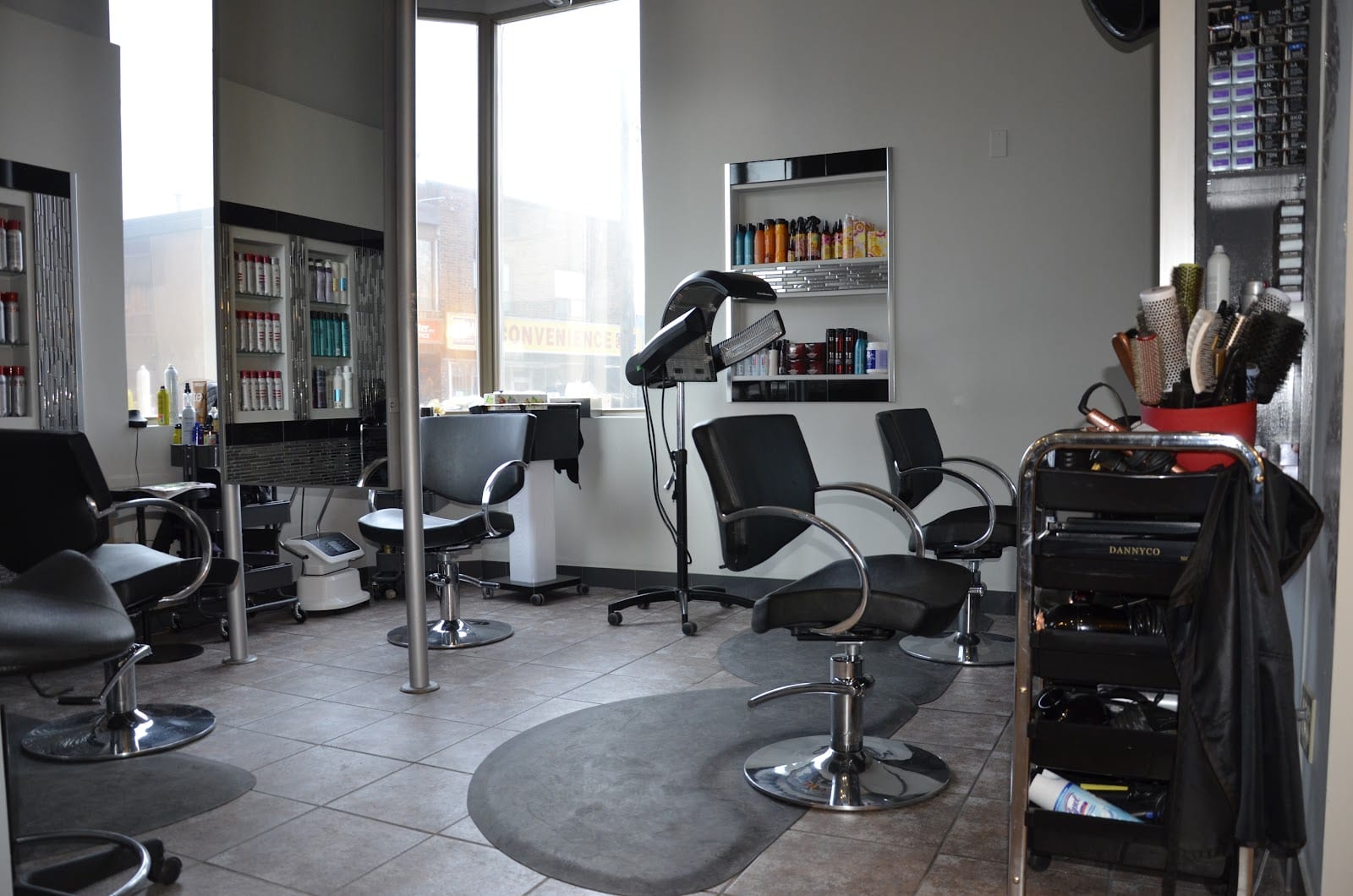 Figaro Salon