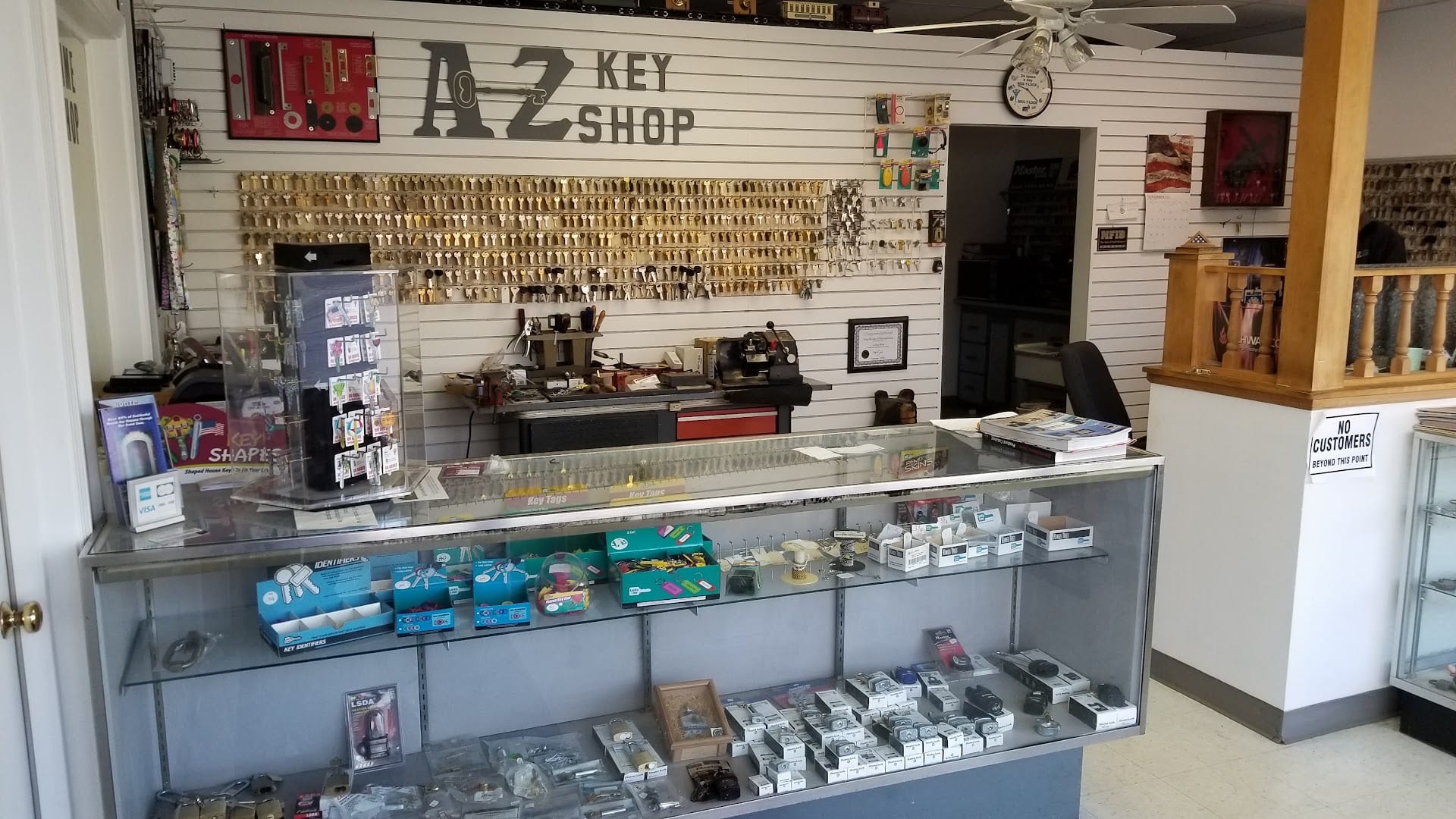 A-Z Key Shop, photo 2