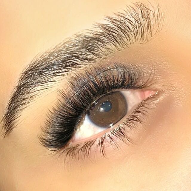 Hooked On Lashes | Mobile Lash Extensions Toronto