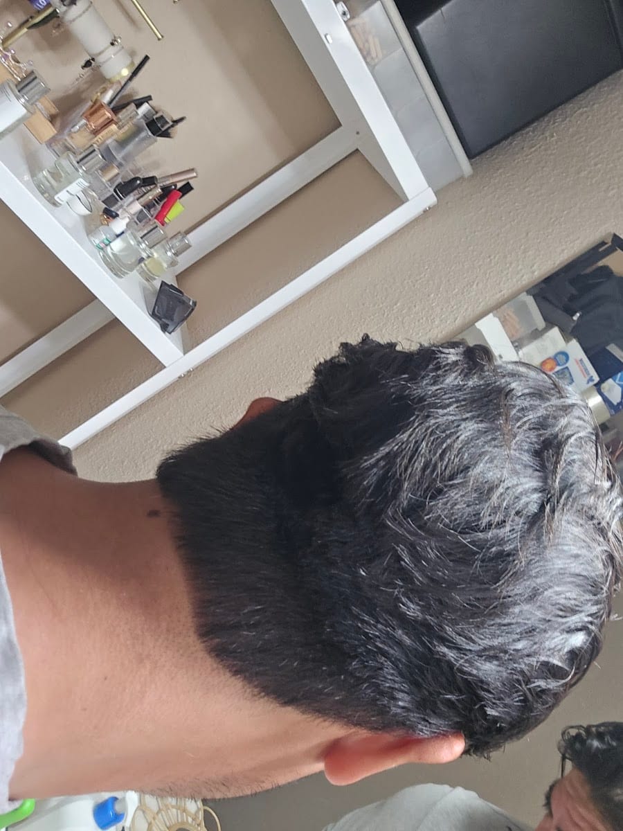 Tustin Barbers