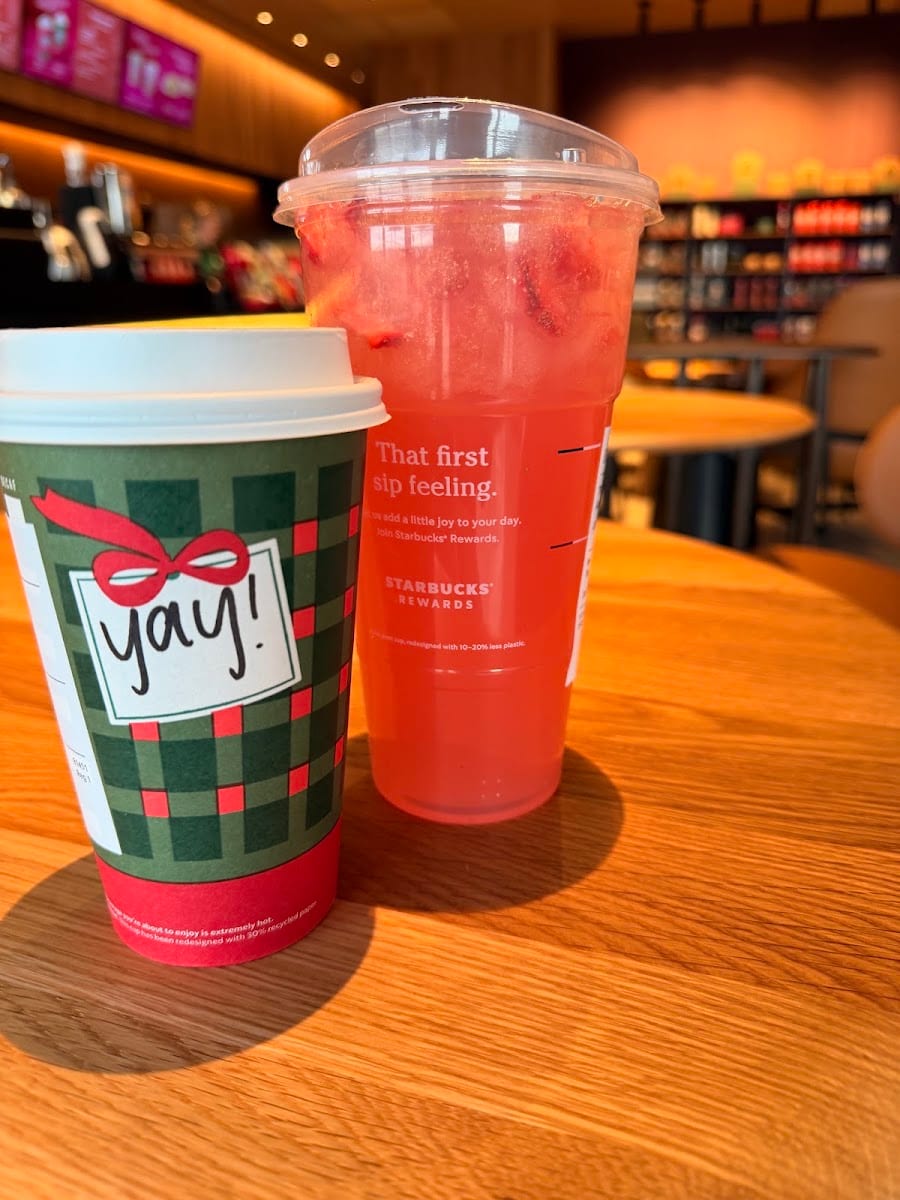 Starbucks, photo 2